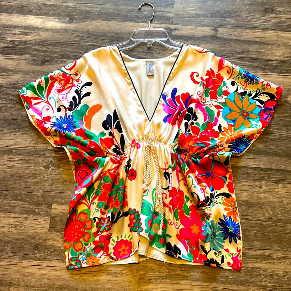 ESTAM BLOUSE. WOMEN’s SMALL